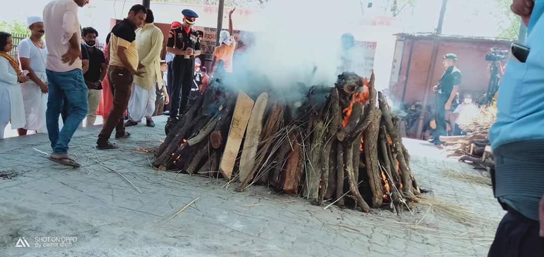 In pics: Family bids adieu to Handwara braveheart Col Ashutosh Sharma, CM Ashok Gehlot pays tribute
