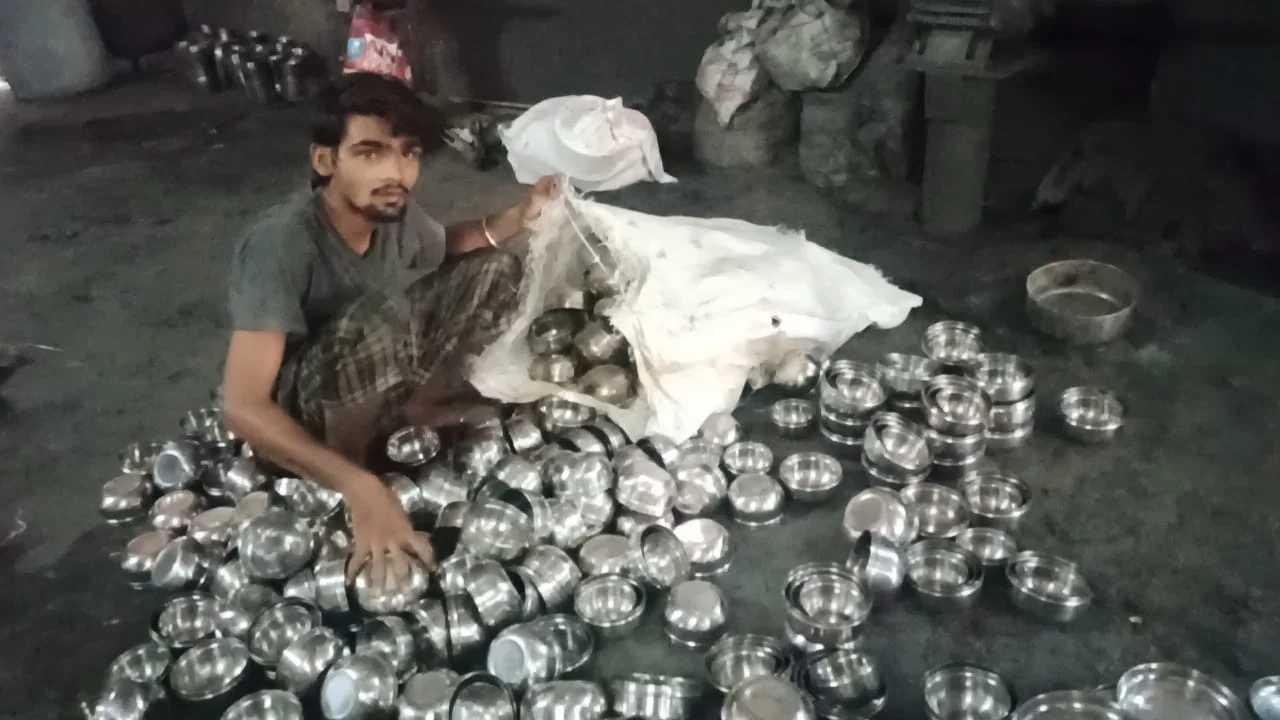 Migrant Exodus amid COVID-19: Lack of workforce hits steel industry in Maharashtra’s Bhayandar