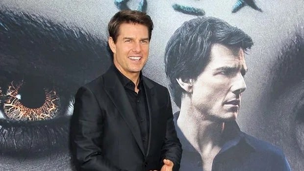 How Tom Cruise Beat The Uk S Quarantine Rule By Taking An 11 Hour