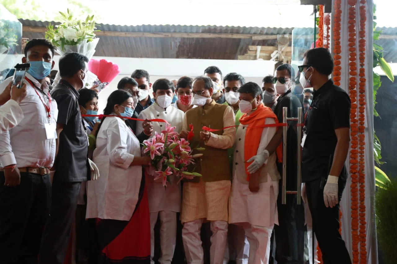 Indore: CM Shivraj Singh Chouhan inaugurates 10-storey Super Speciality Hospital