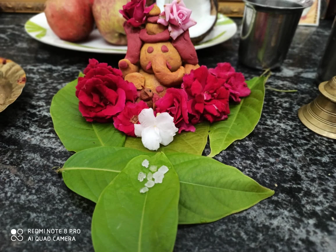 Turmeric tainted Ganesha prepared by 12-year-old Periyakaruppan