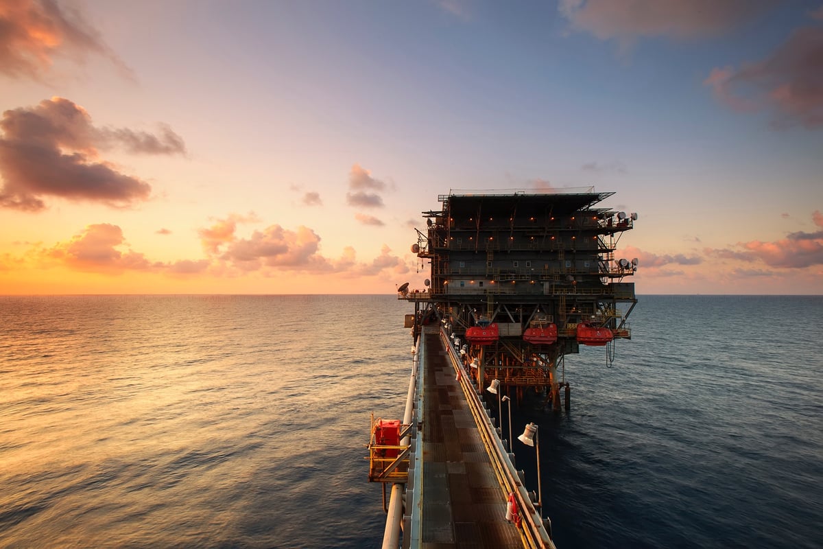 ONGC agrees to remove marketing margin; refuses to lower gas price - Vimarsana News