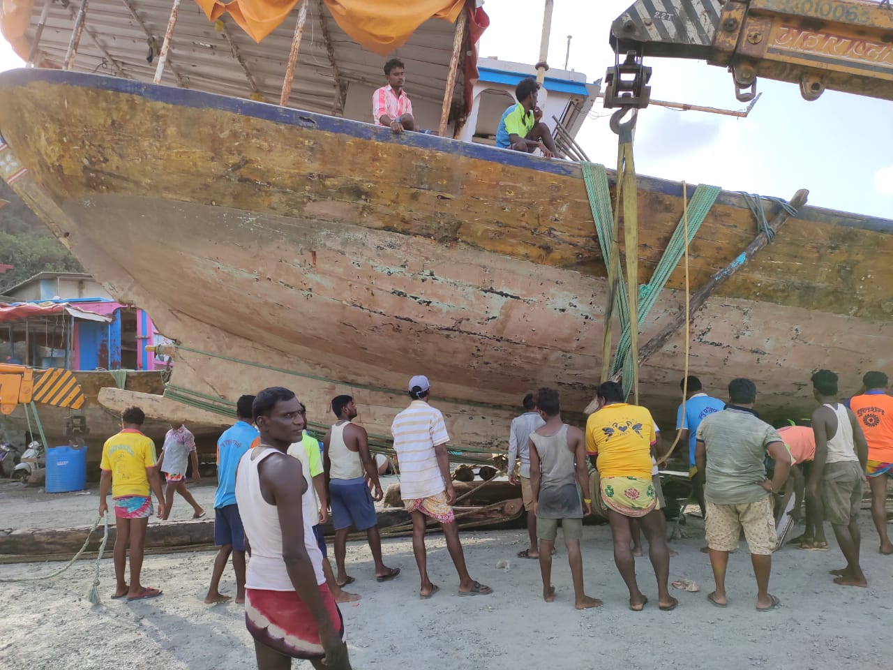 Bhayandar: Uttan fishermen decry bias, demand equal relief in compensation