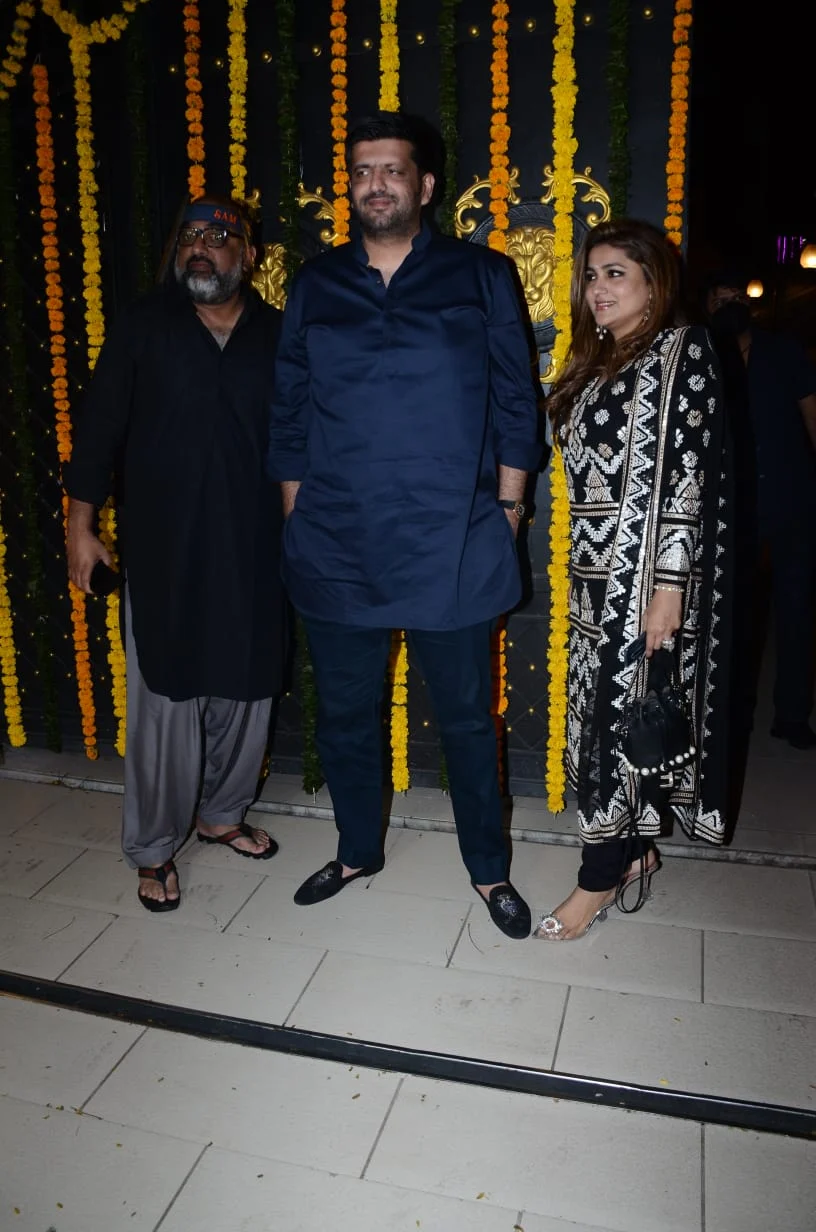 Corona who? Mouni Roy, Manish Malhotra, and others attend Ekta Kapoor's Diwali bash; see pics