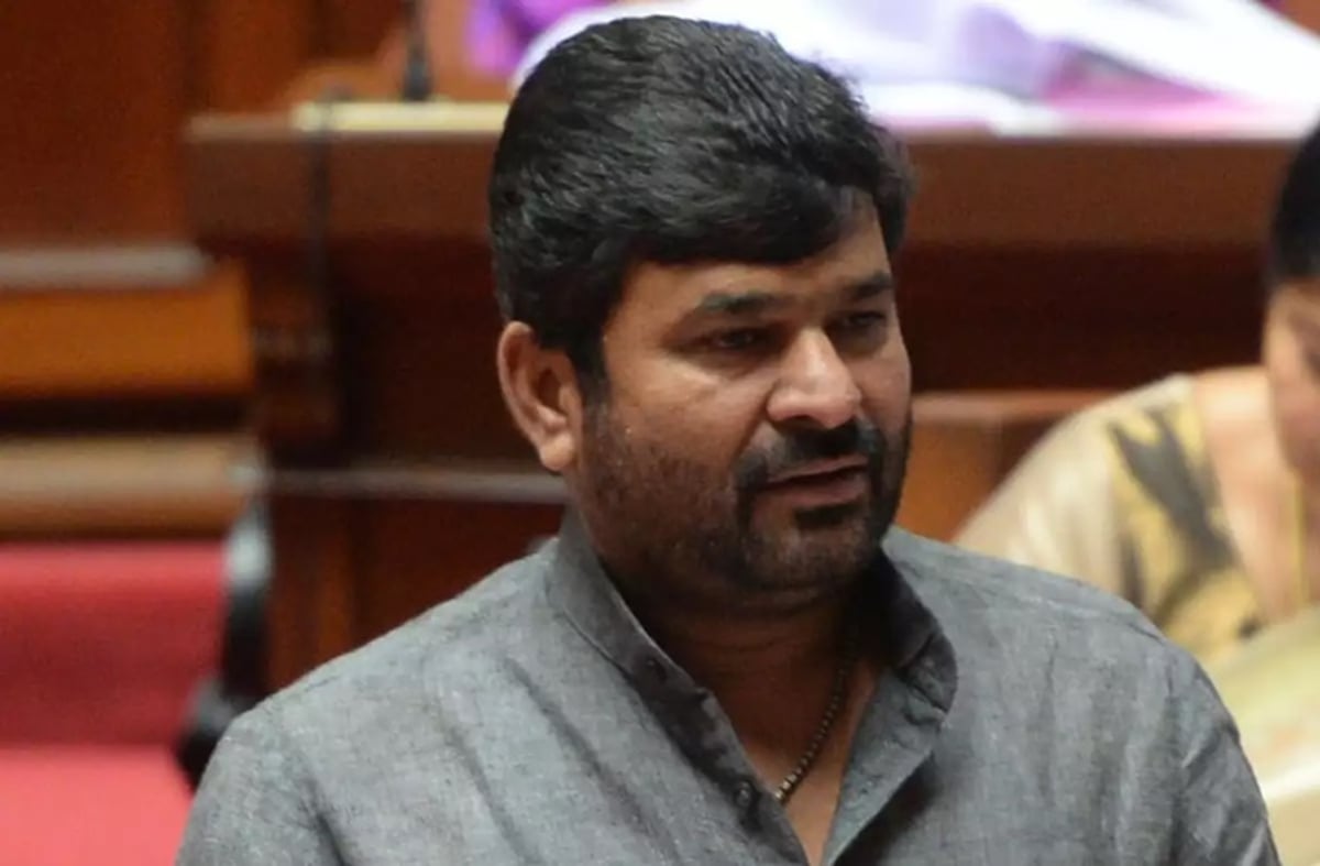 CBI Detains Former Congress Minister In Karnataka In 2016 Murder Case