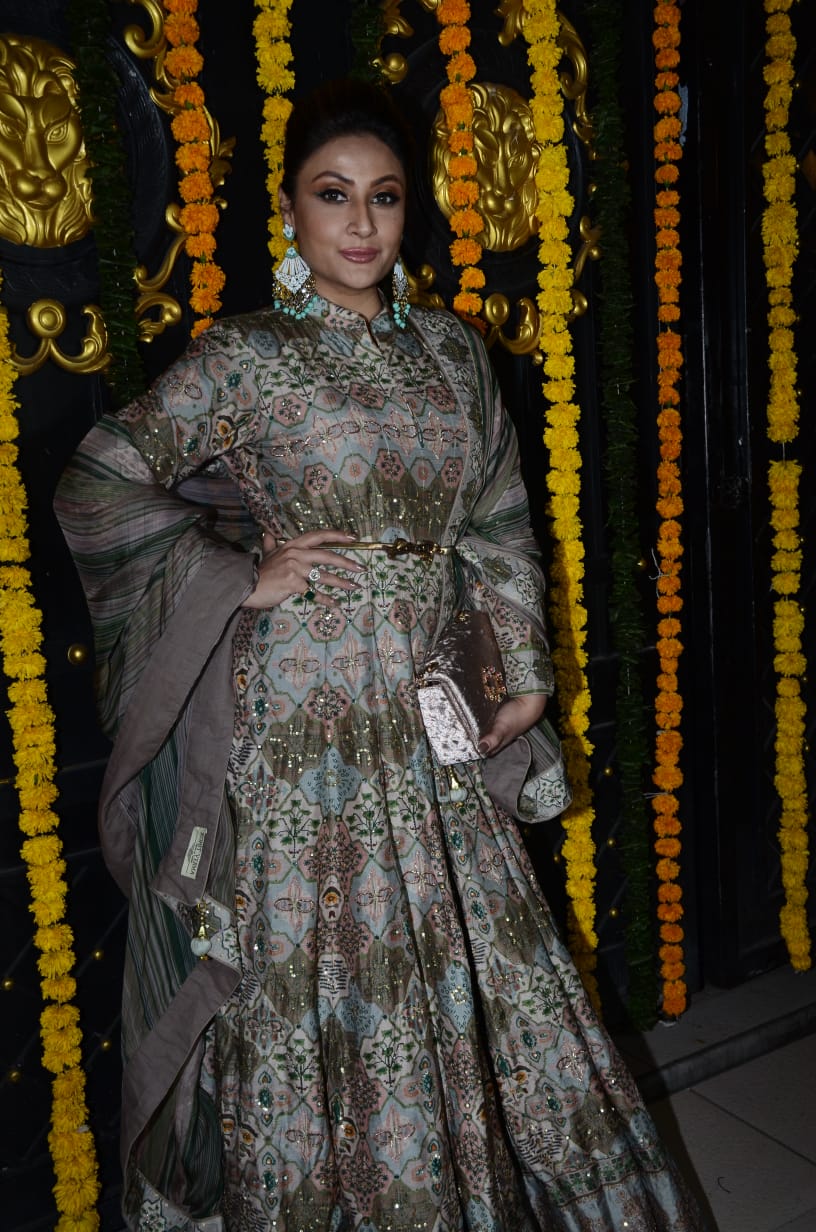 Urvashi Dholakia