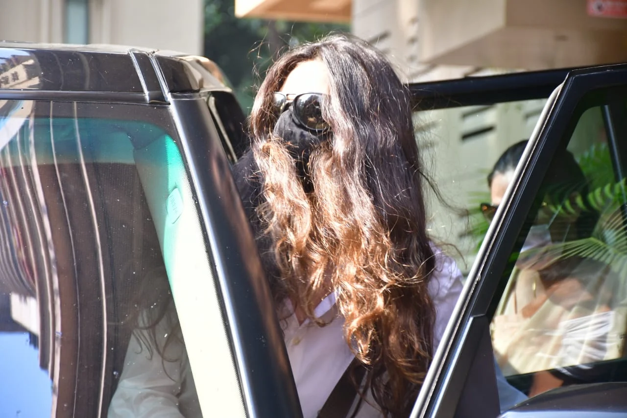 In pics: Arjun Rampal's girlfriend Gabriella Demetriades arrives at NCB office after being summoned in drugs case