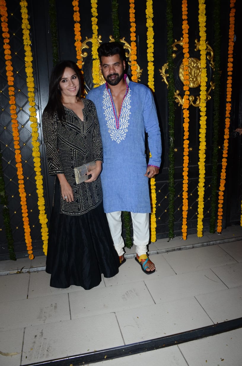Shabir Ahluwalia with wife Kanchi Kaul