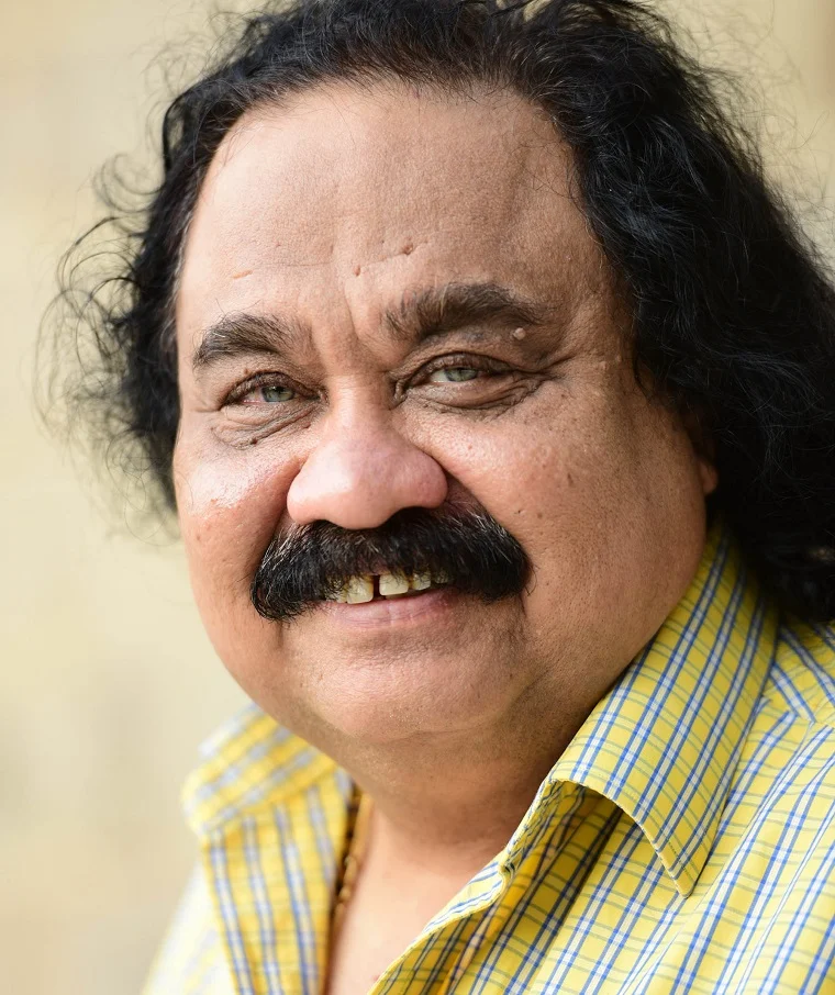 Dr Sandeep Goyal