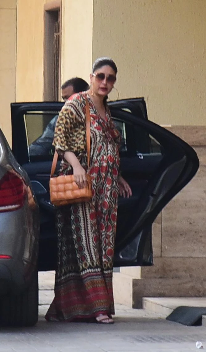 In Pics: Kareena Kapoor Khan once again stuns in a kaftan dress as she arrives for BFF Amrita Arora's birthday bash