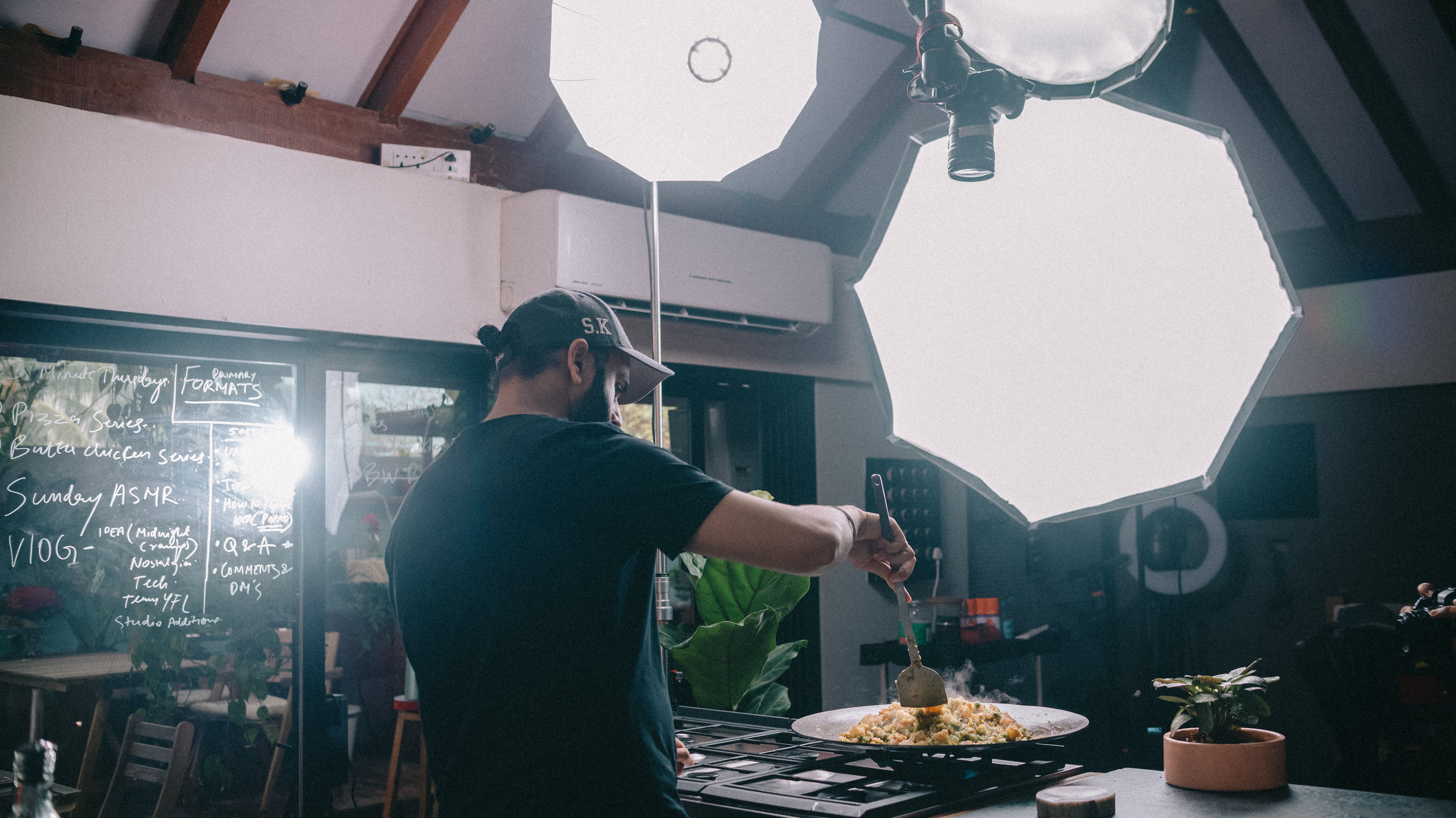 FPJ Exclusive: Chef Sanjyot Keer opens up about journey of 'Your Food Lab', his love for Mumbai's street food and more