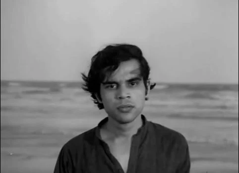 A young Dhritiman
in Pratidwandi