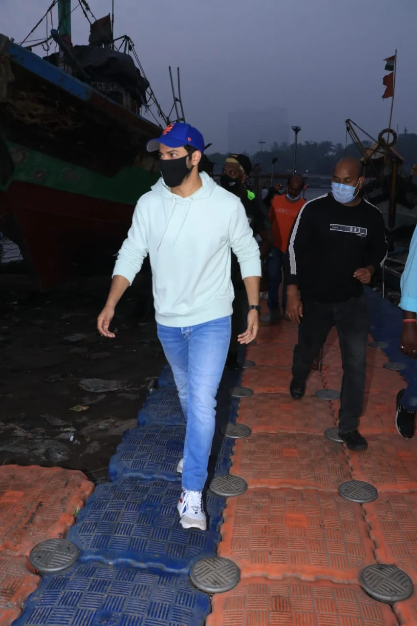 Varun Dhawan in Versova