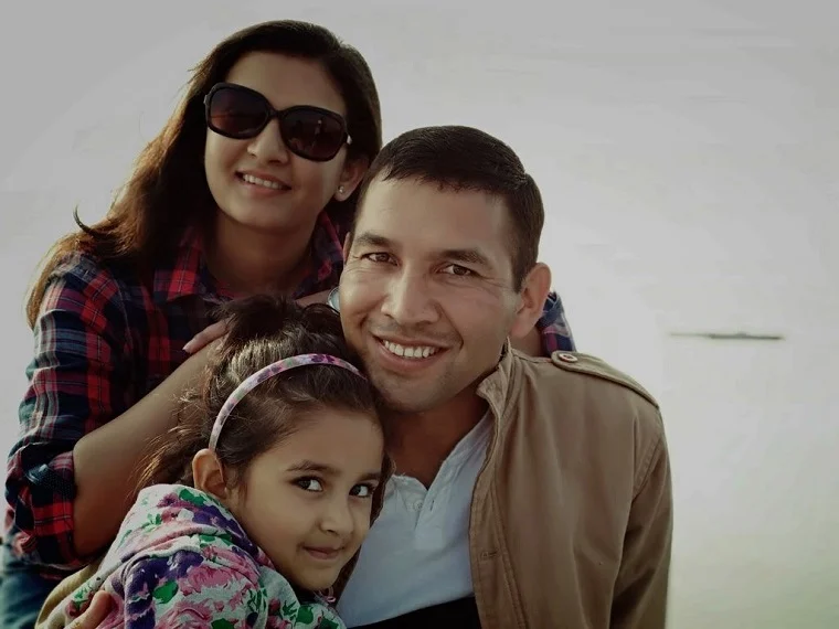 Bhavna Bisht with her husband and daughter, Nayesha