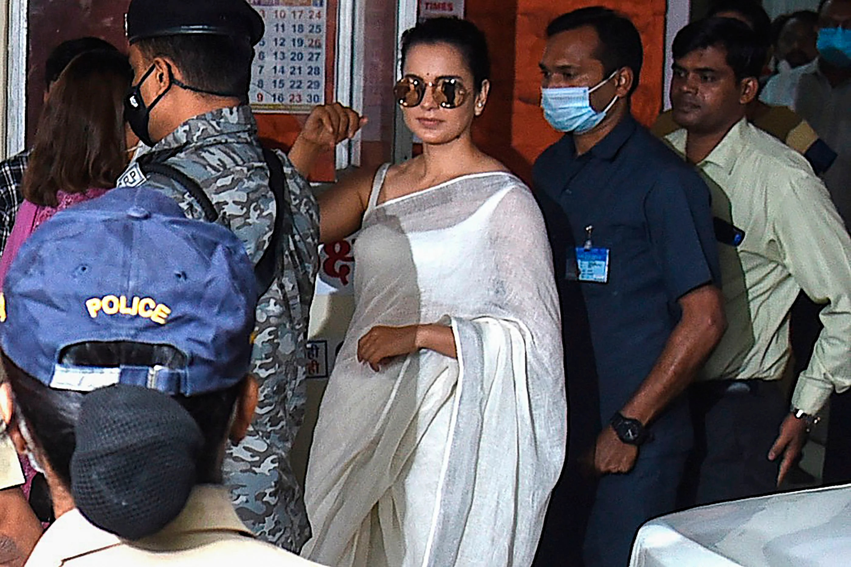 Mumbai: Kangana Ranaut arrives at Bandra Police station to record statement in sedition case; see pics