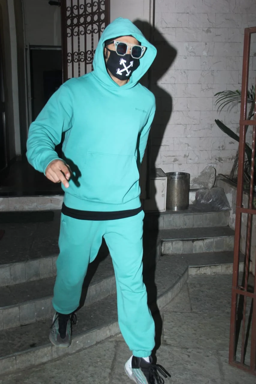 Ranveer Singh at Shankar Mahadevan's dubbing studio, Bandra