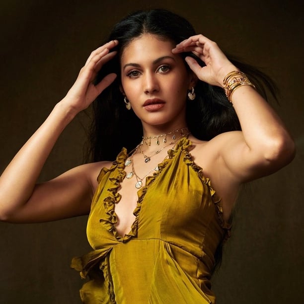 Amyra Dastur talks about her upcoming movie Koi Jaane Na, and the change OTT has brought