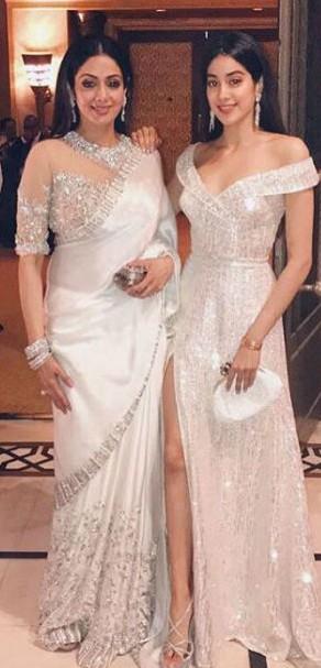 In Pics: Janhvi Kapoor takes fashion cues from mom Sridevi, stuns in white saree for 'Roohi' promotions