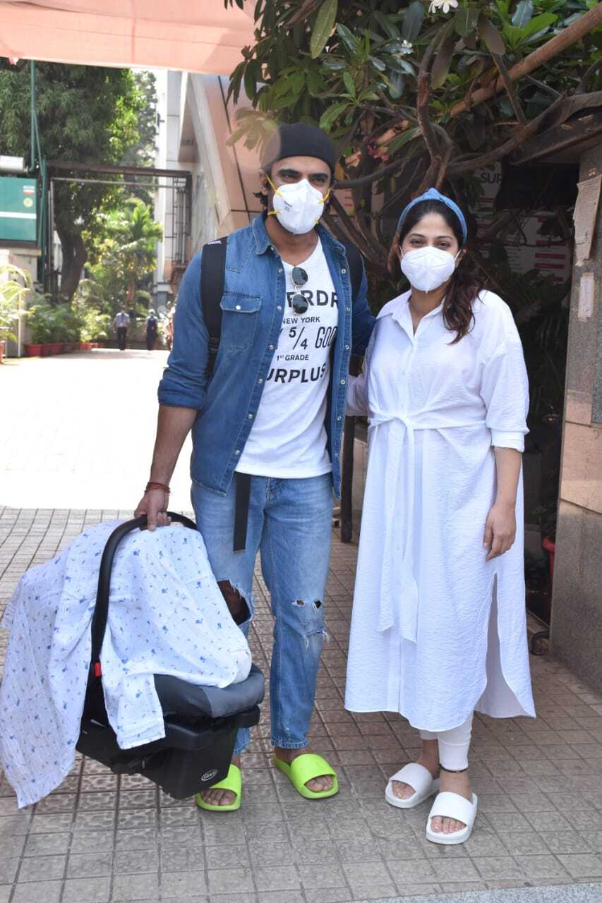 In Pics: Mohit Malik and Addite Shirwaikar spotted with their newborn in Mumbai