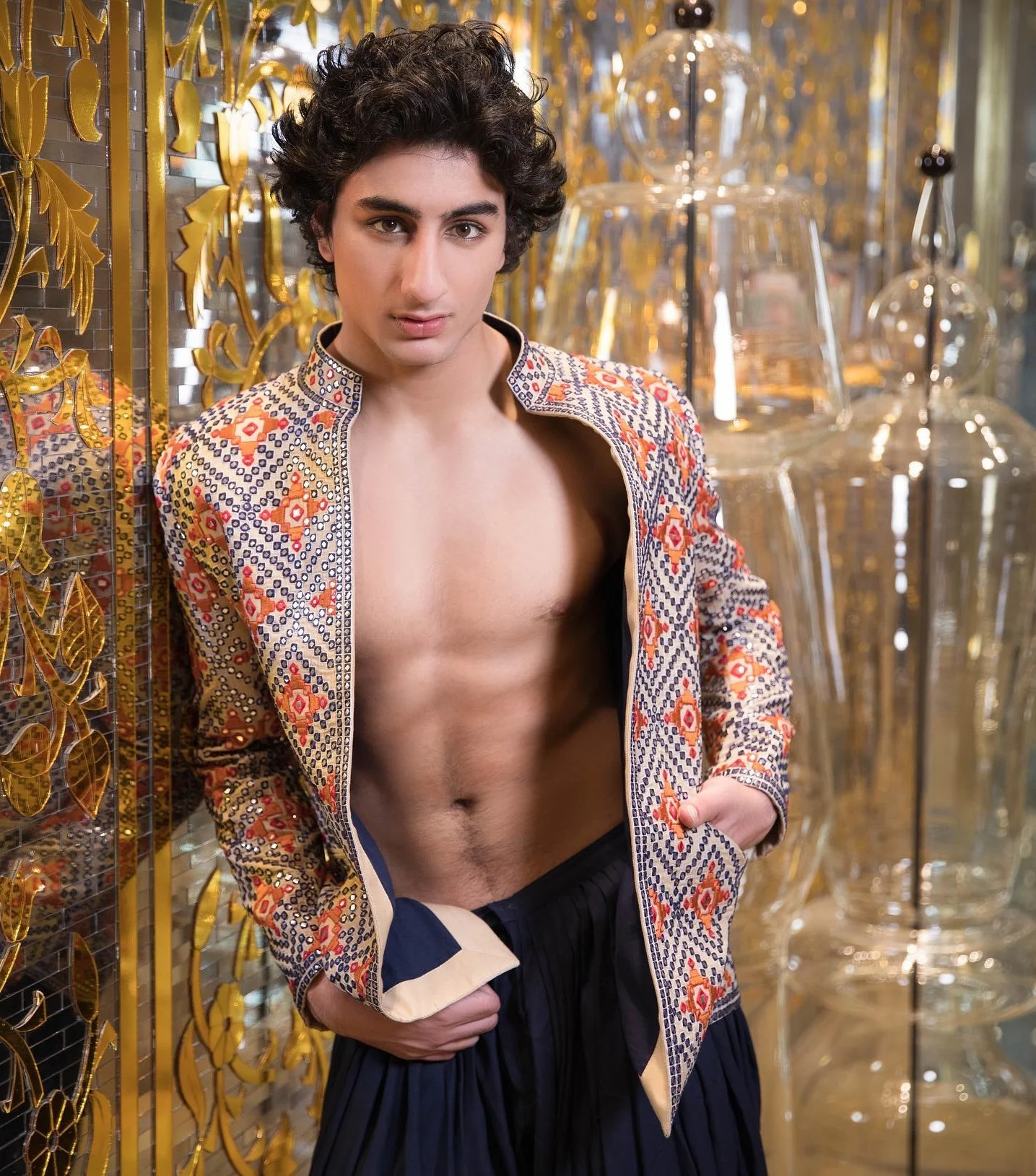 '21st Century Boy' Ibrahim Ali Khan flaunts his abs in traditional jacket - check out pic