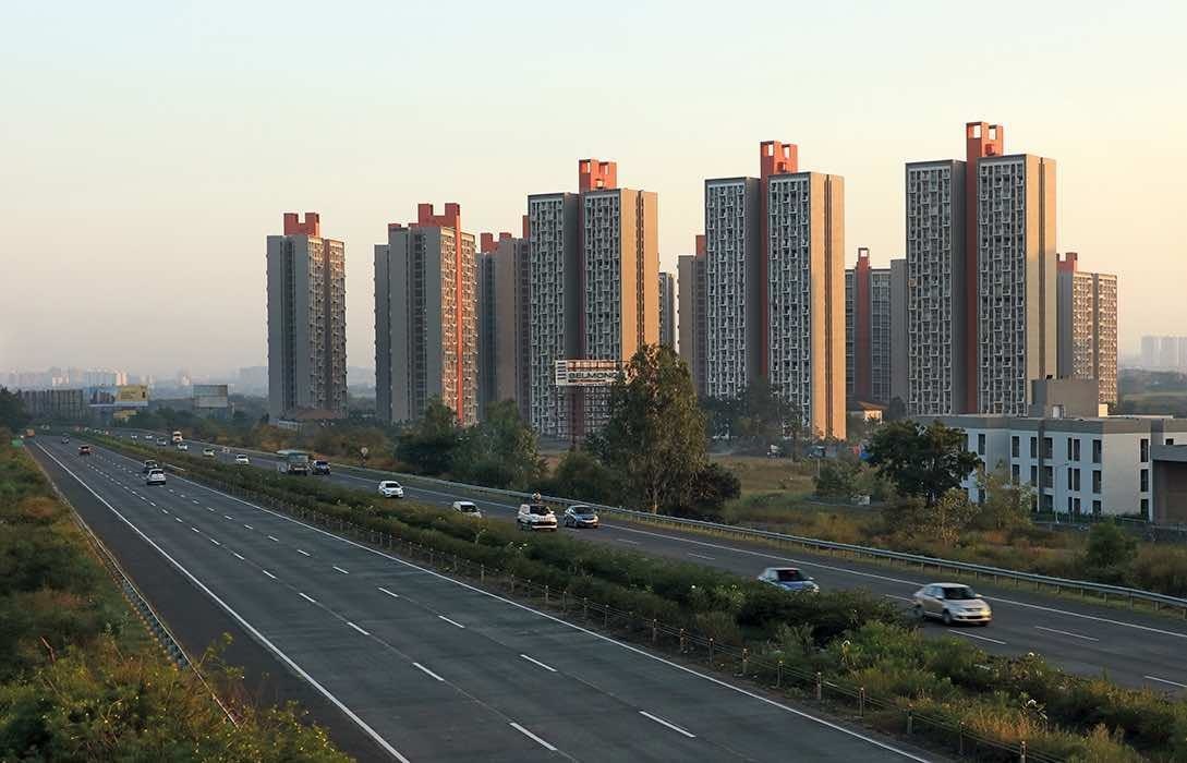 Macrotech to invest Rs 2,800 cr in FY22 on construction of realty units - Vimarsana News