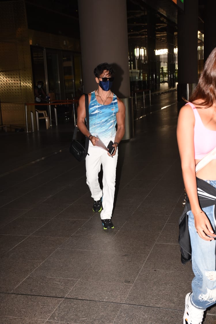 In Pics: Ranbir-Alia and Tiger-Disha arrive in Mumbai after their Maldives 'baecation' amid COVID-19 pandemic