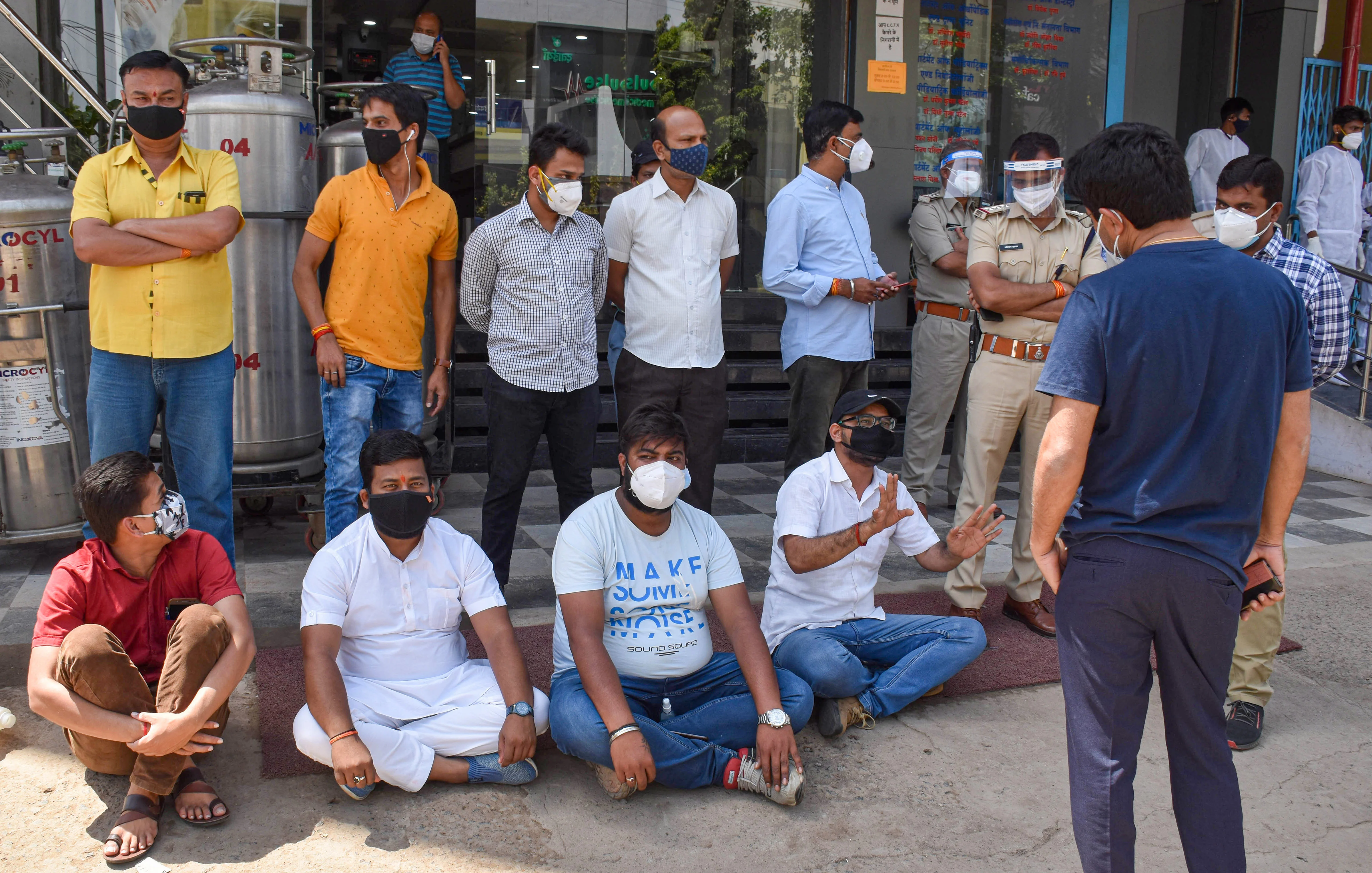 Madhya Pradesh: 5 COVID patients die in Galaxy Hospital, Jabalpur due to glitch in oxygen supply