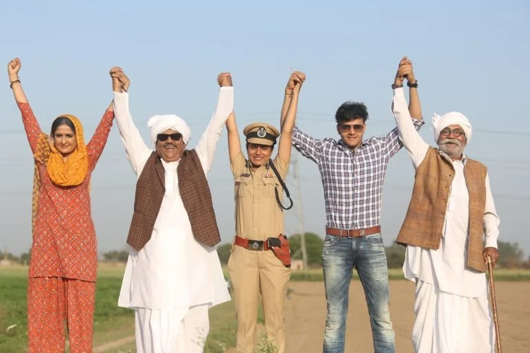 Satish Kaushik talks about his National Award winning Haryanvi film 'Chhoriyan Chhoron Se Kam Nahi'