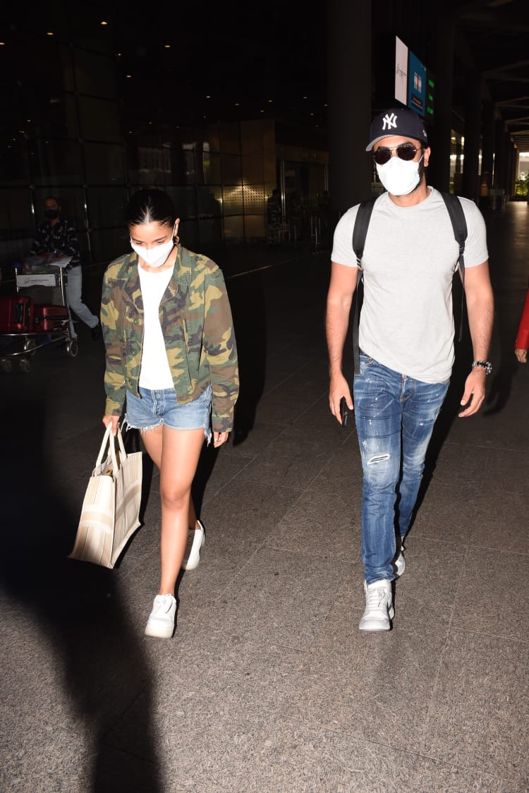 'Shame on such morons': Furious netizens once again slam Alia Bhatt, Ranbir Kapoor as they return post romantic vacation