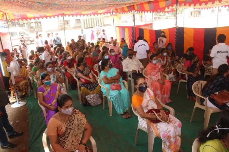 COVID-19: Thane police start vaccination drive for families of cops; may speed up drive if civic body provides more doses