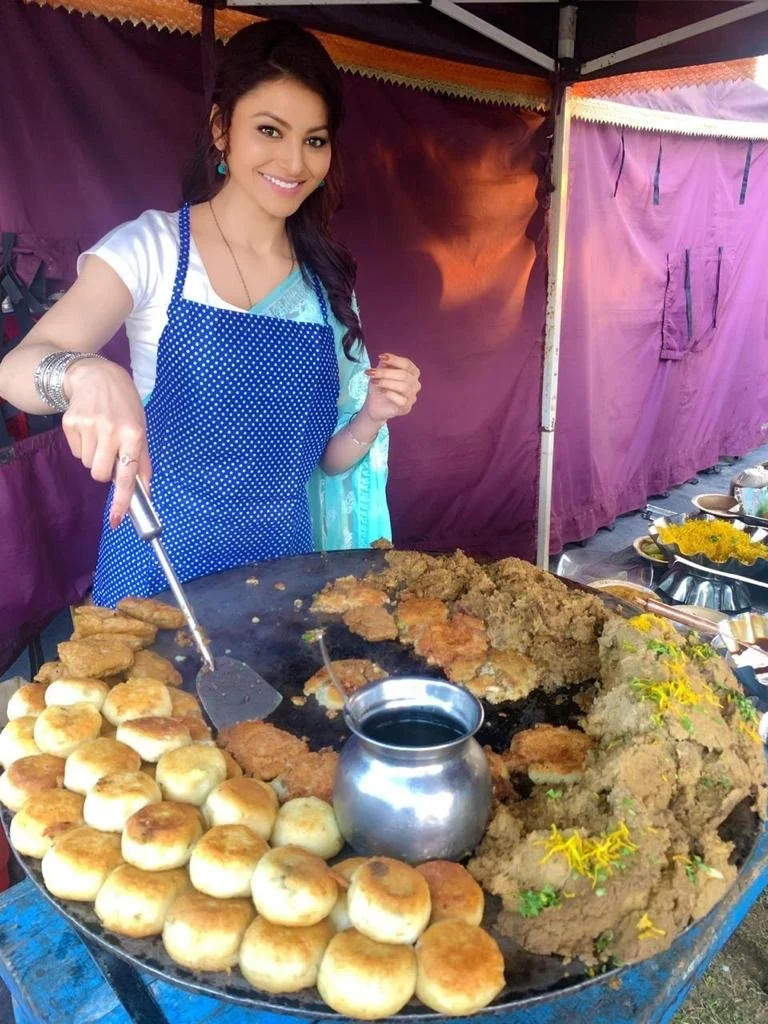 What's Cooking: Urvashi Rautela dons the chef’s apron as she reveals the recipe for her favourite Italian dish