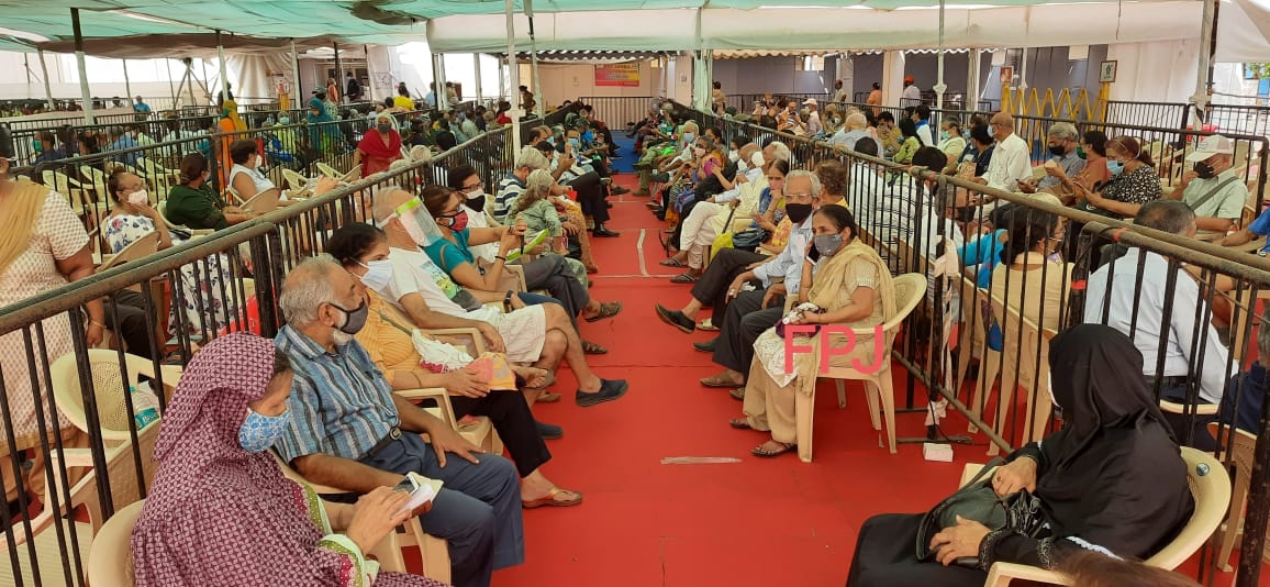 Mumbai: Latest updates - Uddhav Thackeray to review preparation for COVID-19 vaccination drive for those above 18 years