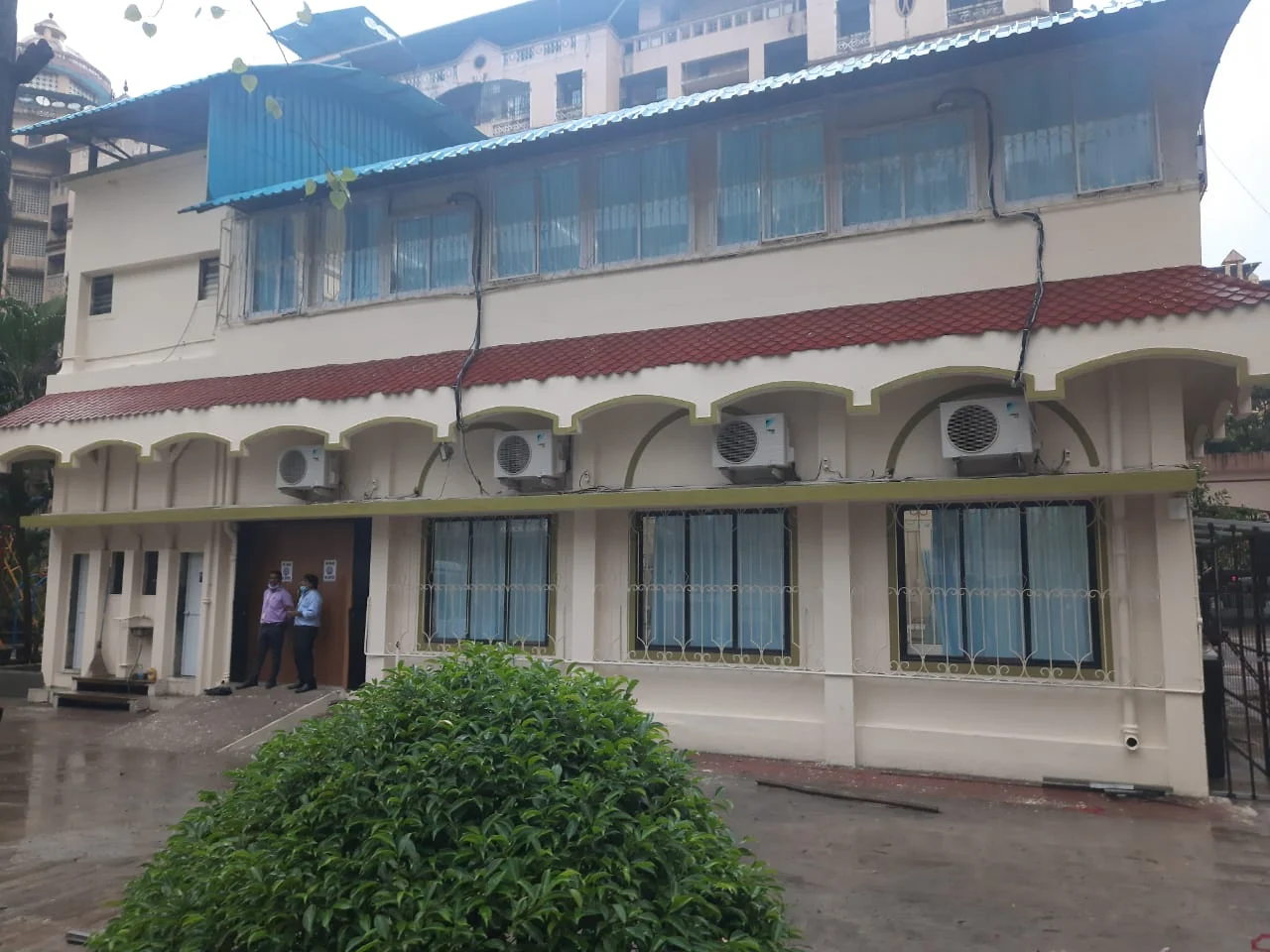 Navi Mumbai: Airoli society sets up 26-bed COVID-19 care centre with ICU and ventilator facility - see pics