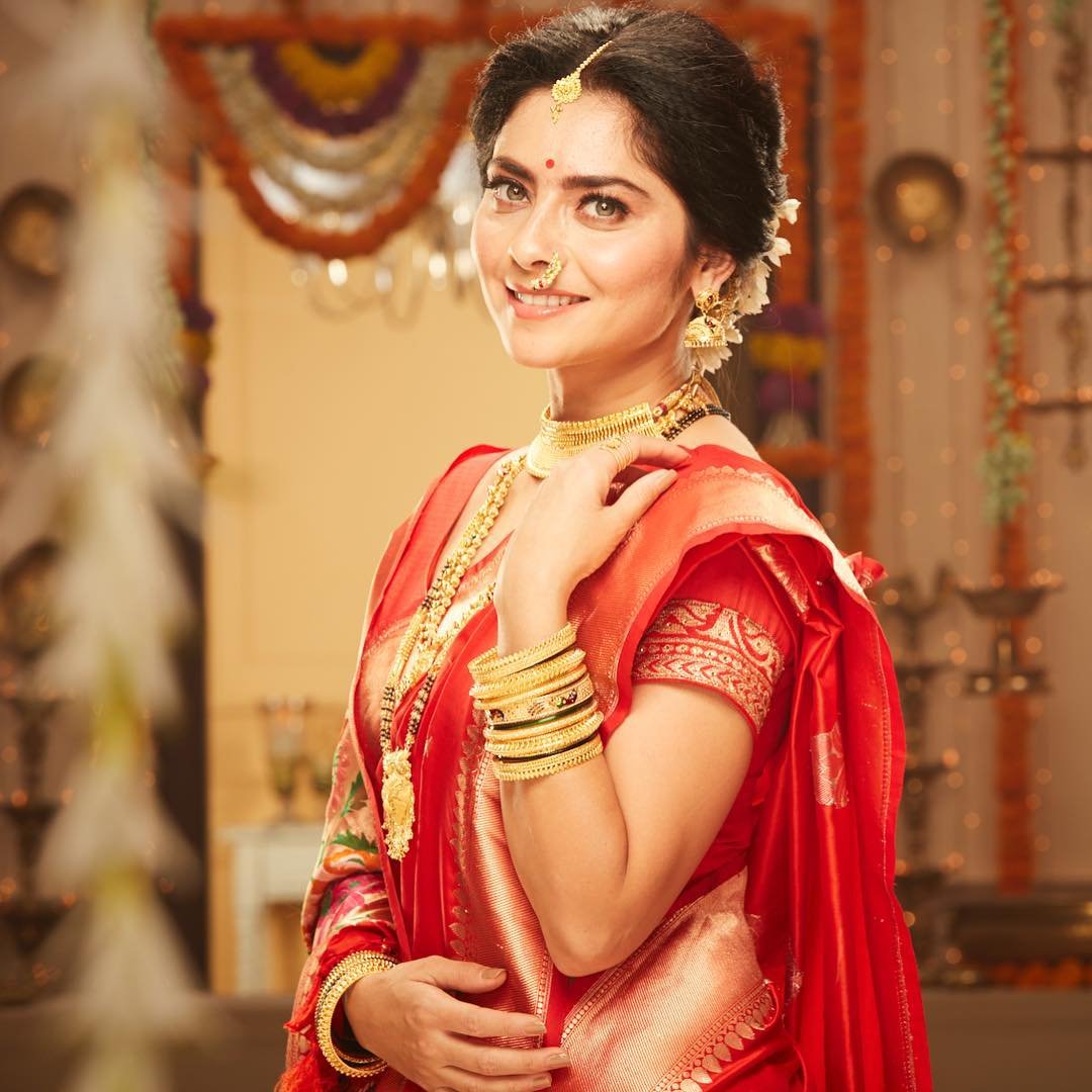 Pune: Man barges into Marathi actress Sonalee Kulkarni's home; injures father

