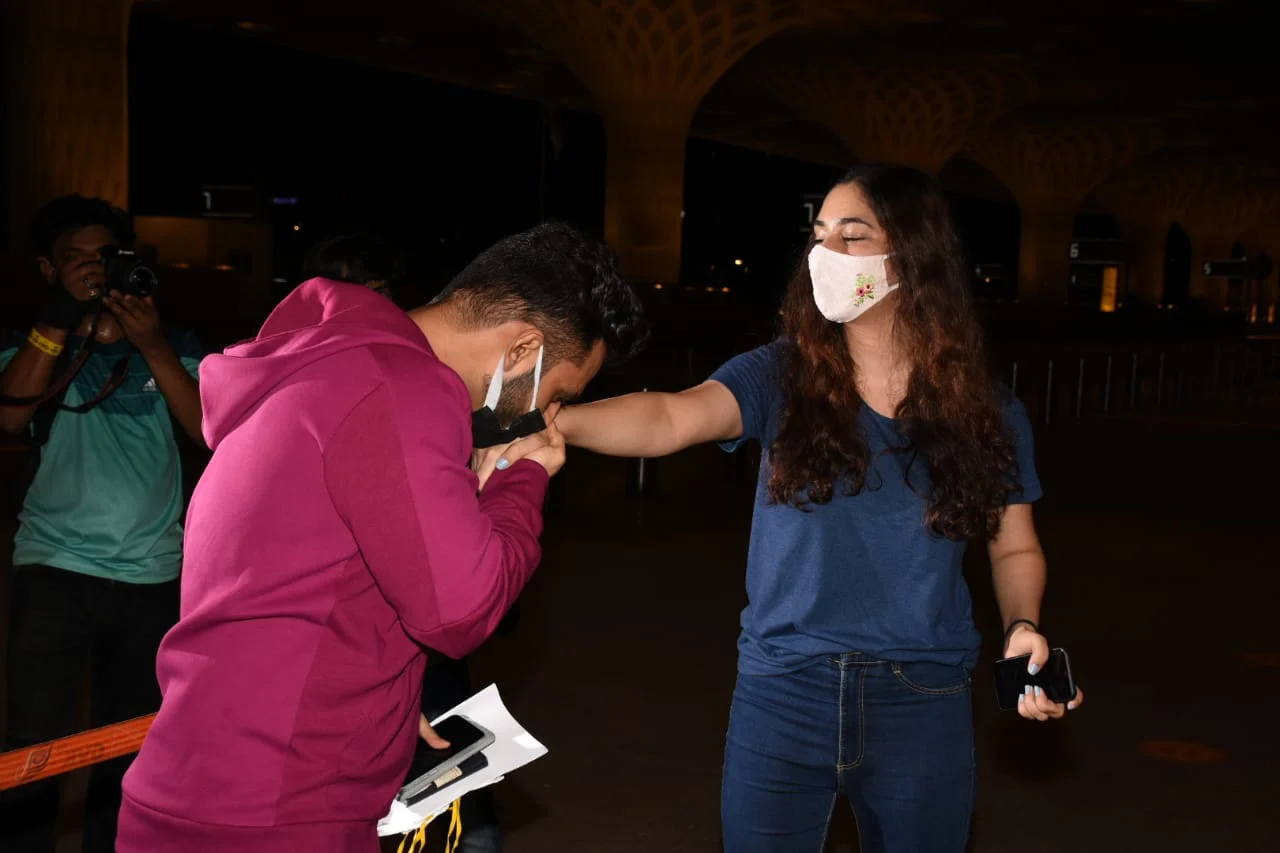 'So much drama for camera': Trolls react to Rahul Vaidya-Disha Parmar’s PDA at Mumbai airport