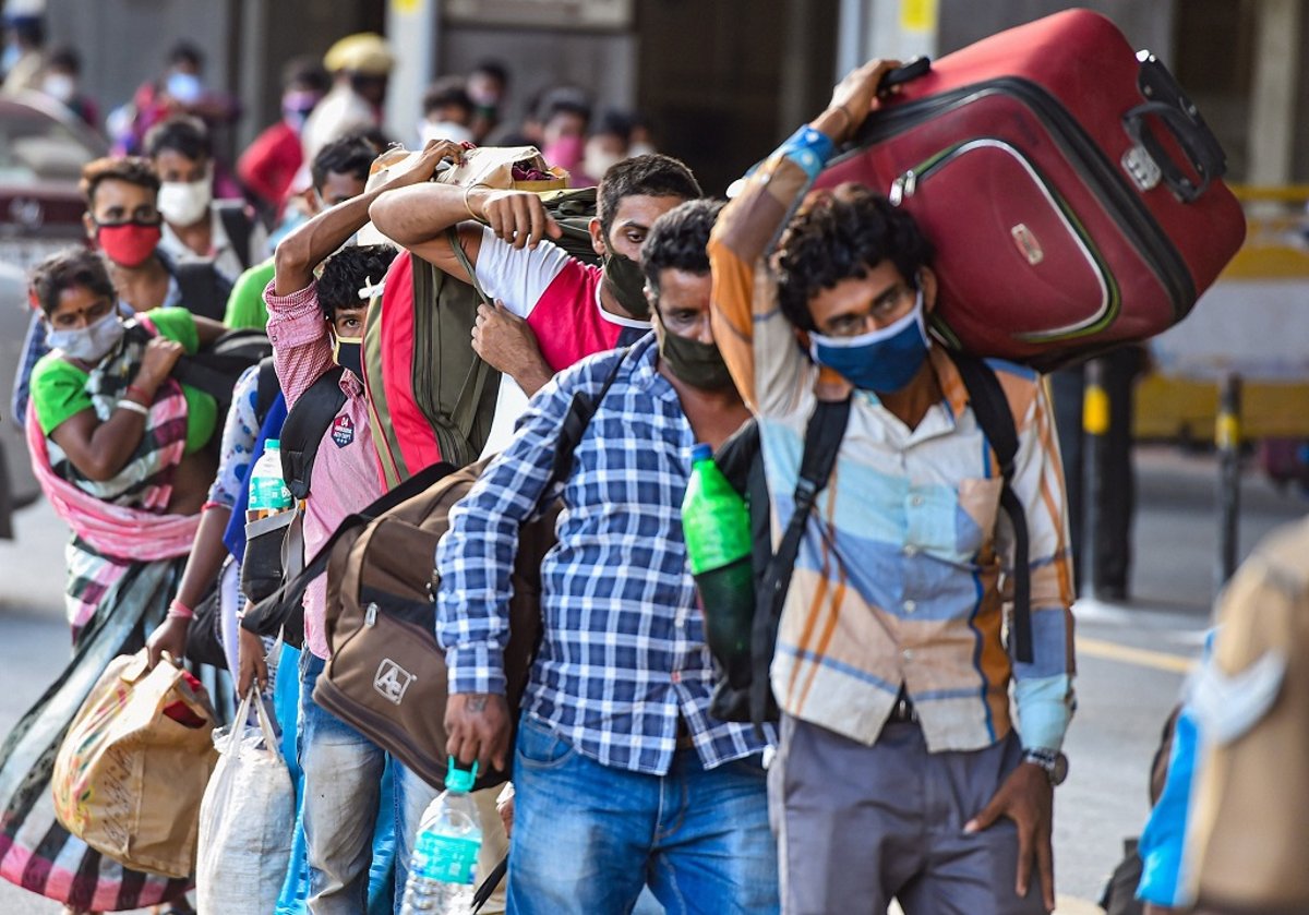 Maharashtra launches My Ration My Right drive, to issue temporary ration cards to migrants - Vimarsana News