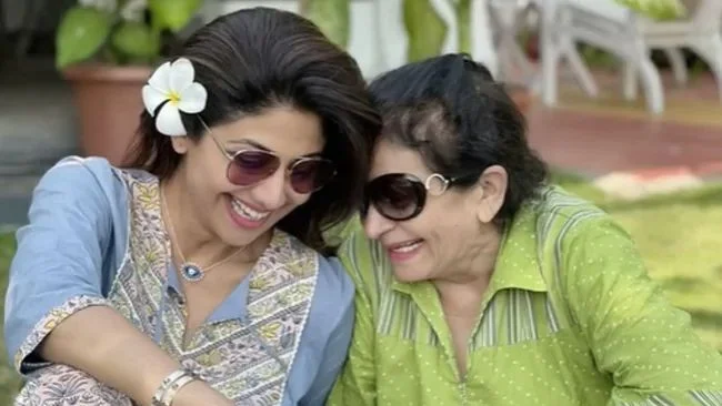 Mother's Day 2021: Iconic real-life 'saas-bahu jodis' of Bollywood