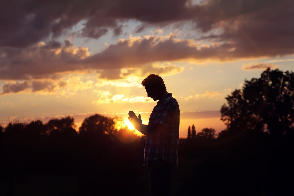 Guiding Light: Best way to handle difficult situations - Vimarsana News