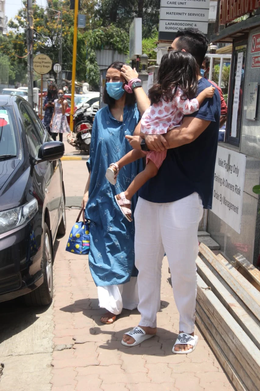Watch: Angad Bedi reminds hospital security guards to check his temperature while entering premises