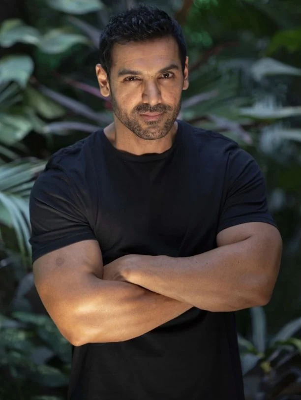 Bollywood agaisnt COVID-19: Stars take off their Maldives filter; focus gaze and resources on crisis