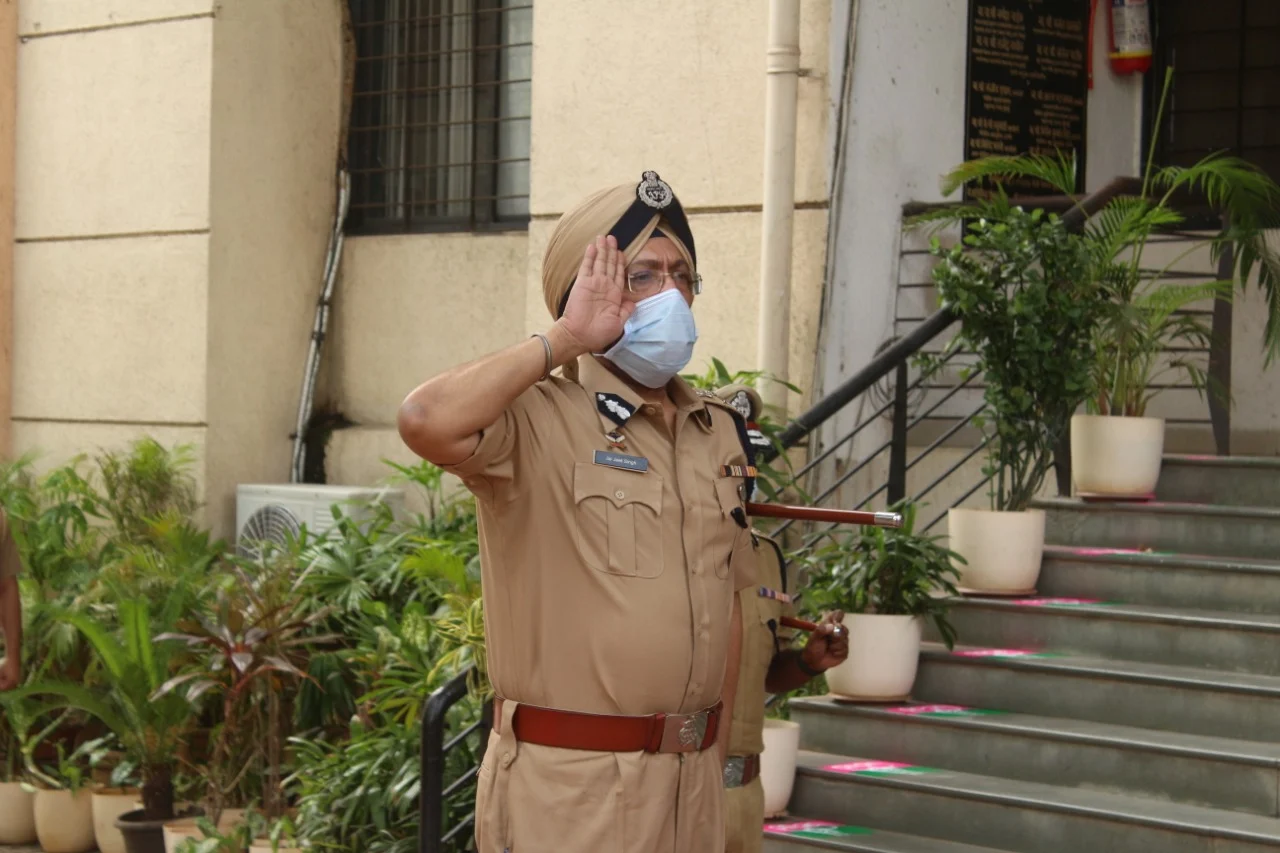 Jaijeet Singh takes charge as Thane Police Commissioner; see pics