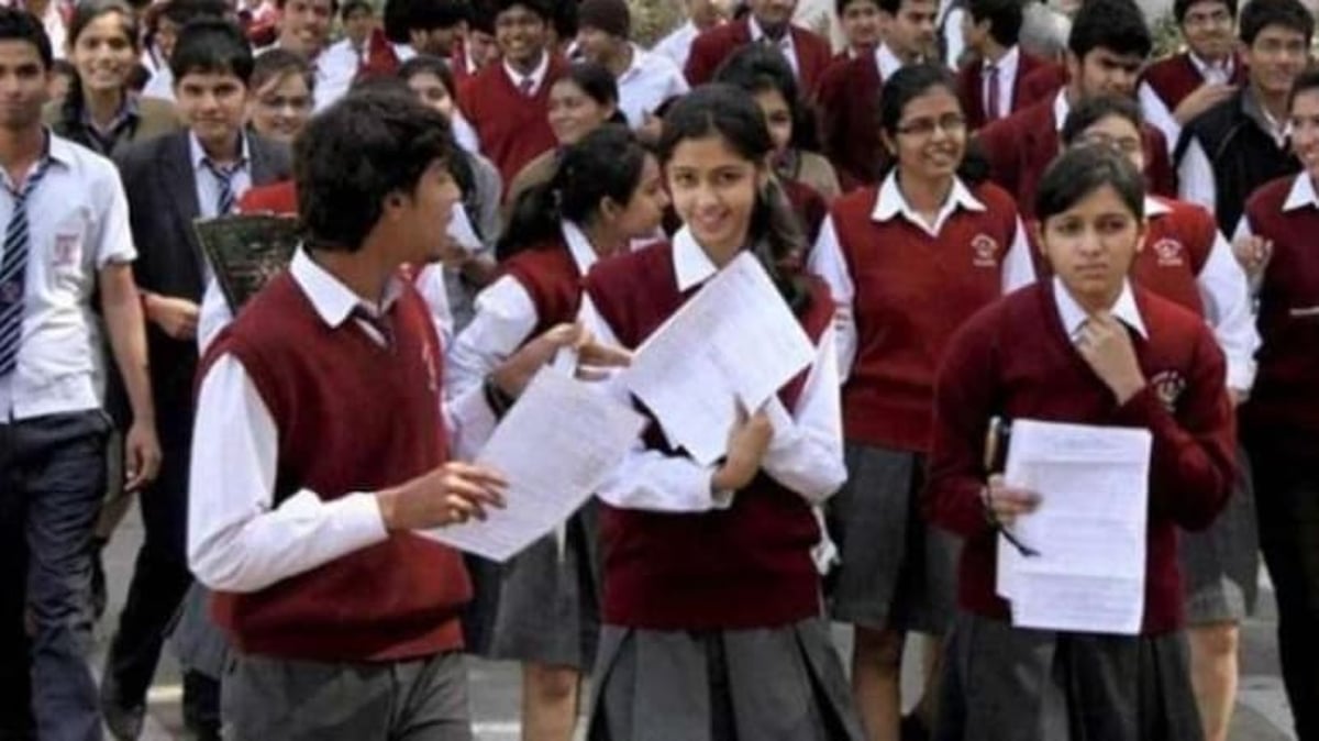 Tamil Nadu: Students-teachers demand cancellation of 12th boards - Vimarsana News