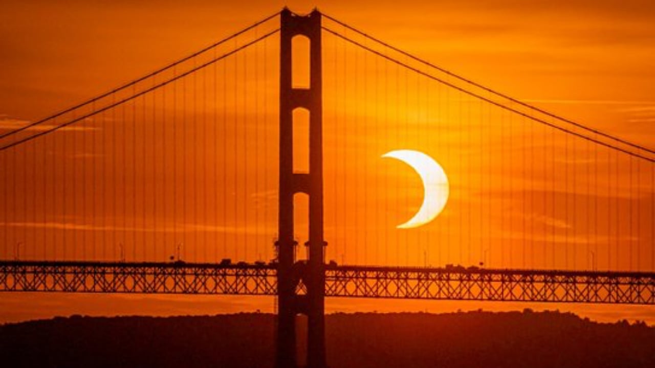 Watch: 'Ring of fire' solar eclipse leaves netizens awestruck; Twitter flooded with pictures and videos