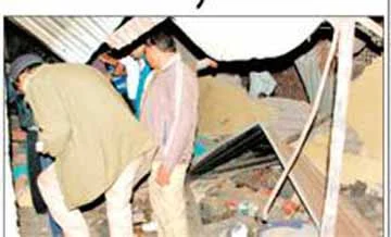 One hurt in cylinder blast