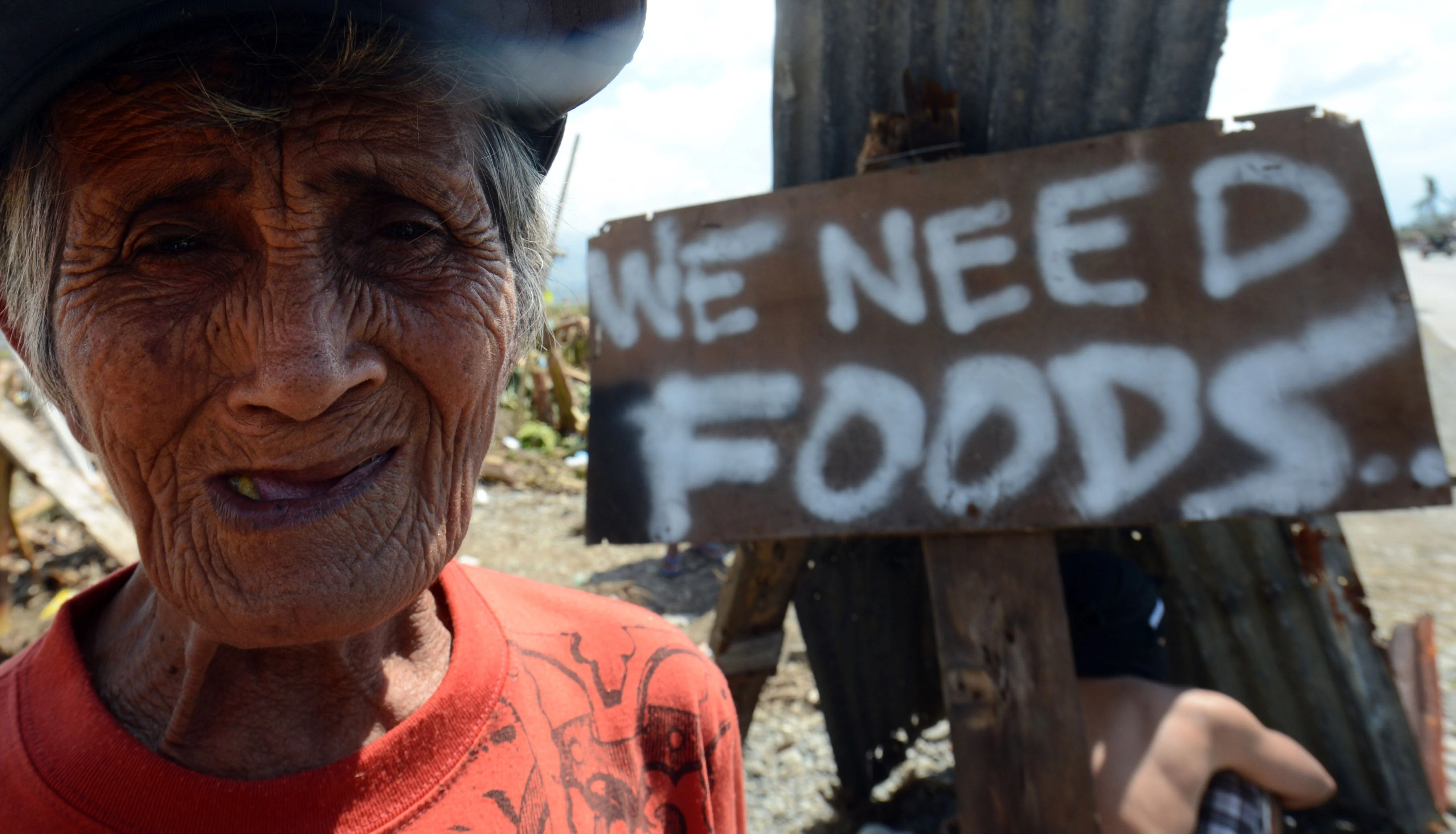 Victims beg for food after deadly Philippine typhoon