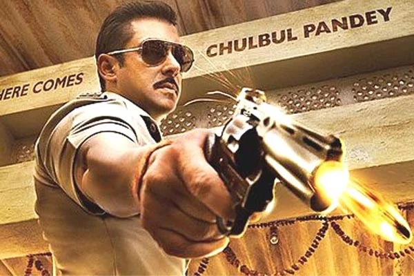 Film: Dabangg 2 Starring: Salman Khan, Sonakshi Sinha, Vinod Khanna, Arbaaz Khan, Prakash Raj Director: Arbaaz Khan