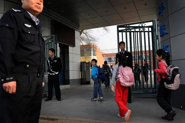Delhi primary schools to hire guards for girls’ safety