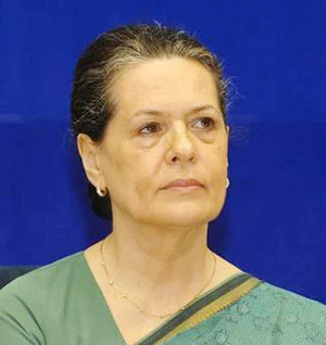 Sonia bats for Nehru’s legacy