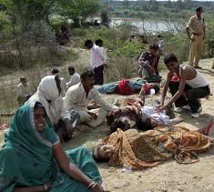 50 Uttar Pradesh people killed in MP stampede