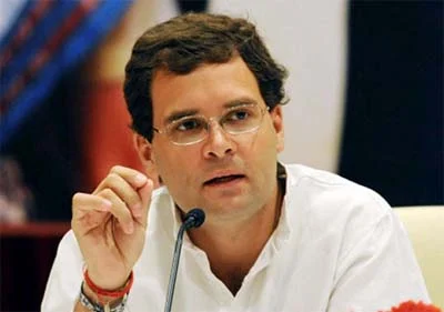 BJP looting Chhattisgarh like thieves: Rahul